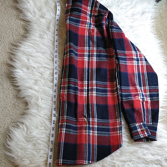 Women aritzia bottom down shirt - Picture 6 of 7